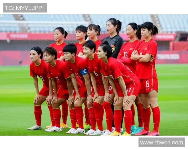 国足球星女儿引关注成长故事温情展现父爱与梦想交织瞬间